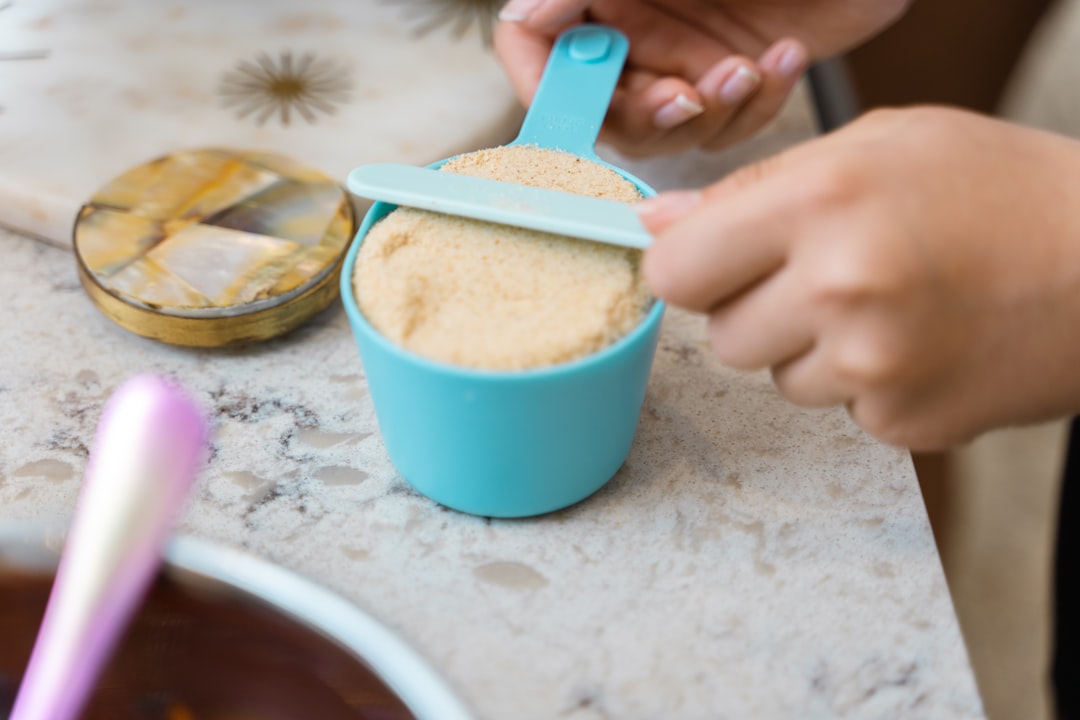 Ice Cream Maker Guide: What Home Dessert Makers Should Check Before Buying